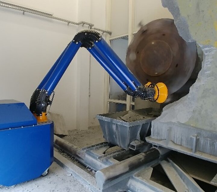 stanowisko laboratoryjne do badania noży